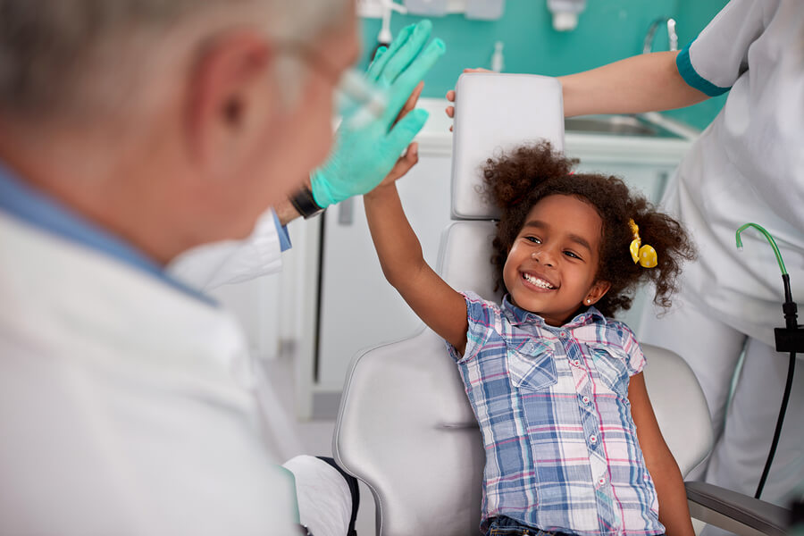 Die Zahnzusatzversicherung kann auch für Kinder abgeschlossen werden. (c) Bigstockphoto,com/145453523/luckybusiness